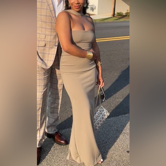 Meshki Wedding Guest Dress - Picture 1 of 3